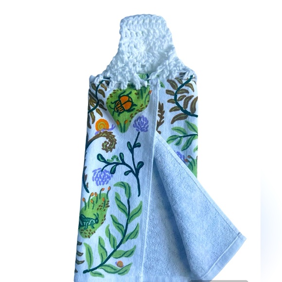 Hand Crafted Colorful Dragonflies Floral Hanging Hand Towels Crochet Top - Picture 8 of 12